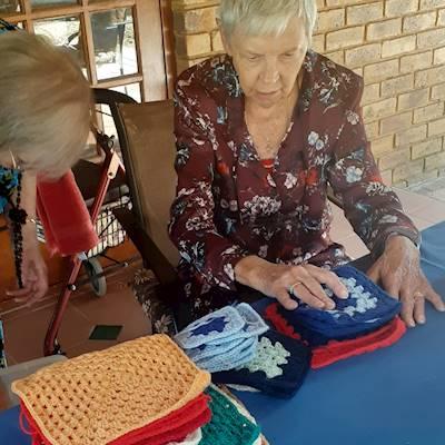 The Crafty Grans