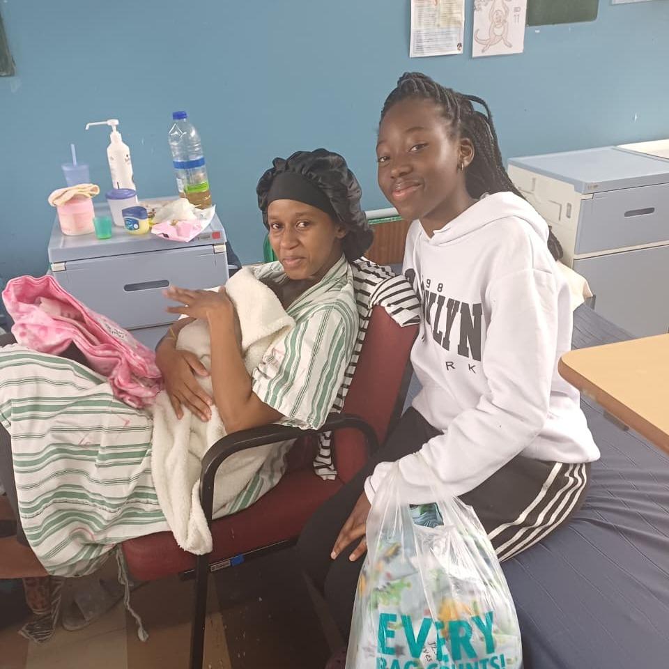 Thank you Grace for a grade 11 student from Sutherland High joined our outreach today.